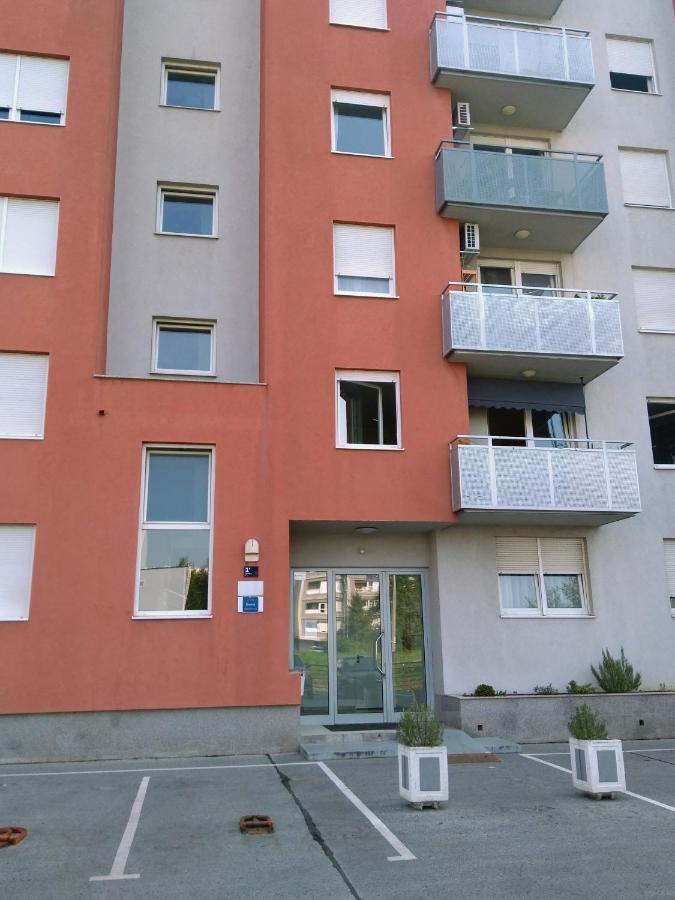 Apartment Nika, Arena Zagreb Eksteriør billede